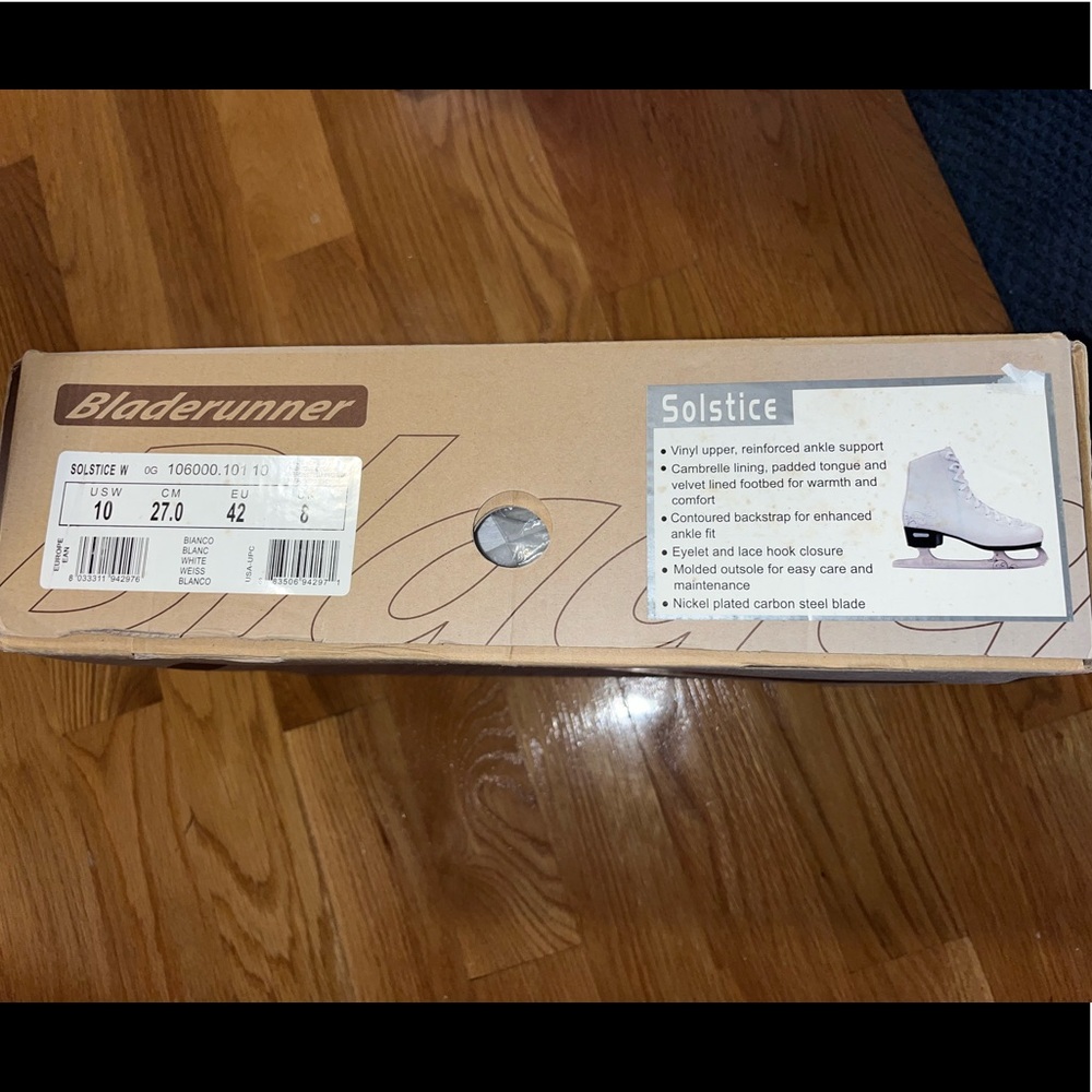 Women’s ice skates size 10